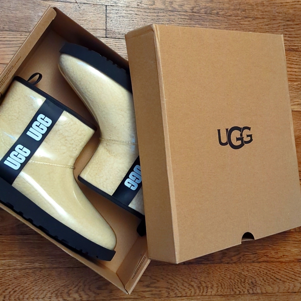 NEVER WORN. Water Proofed UGGs